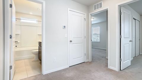 1823 Summer Serenity Dr