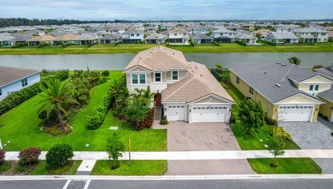 5850 Whippoorwill Cir