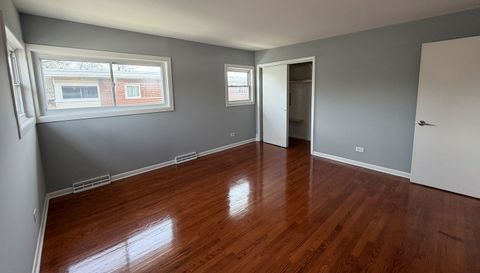 170 E Northwest Highway