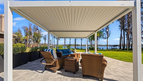 1006 Lake Cooper