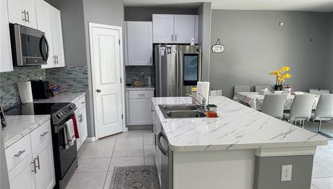 7114 EMERALD SPRING LOOP