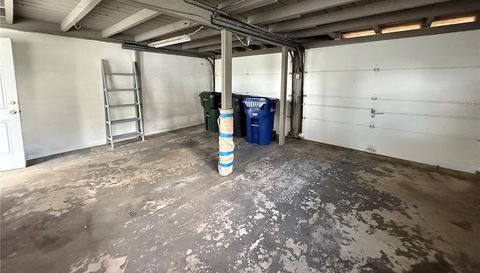 305 BAY VISTA AVENUE