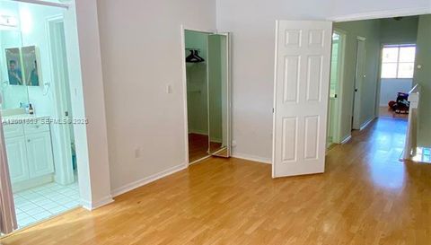8261 107th Ct