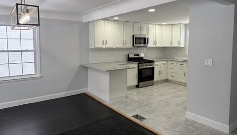 18506 Scottsdale Blvd