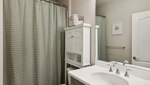 10025 Lake Wales CIRCLE