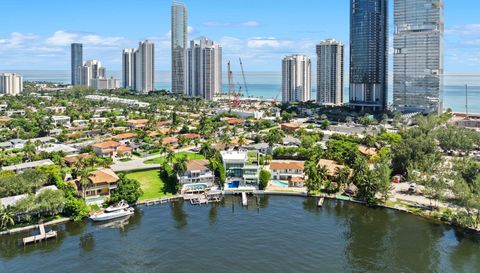 18555 Collins Ave Apt 2405