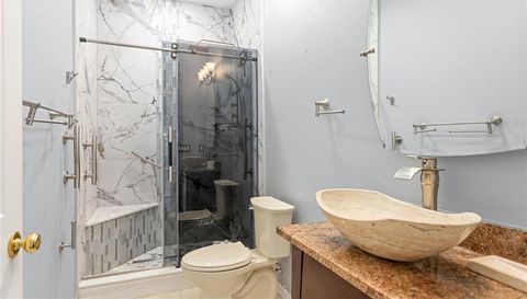 27012 SEA BREEZE WAY