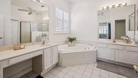 8072 Canyon Lake Cir