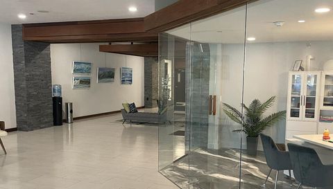 101 S Gulfstream Ave