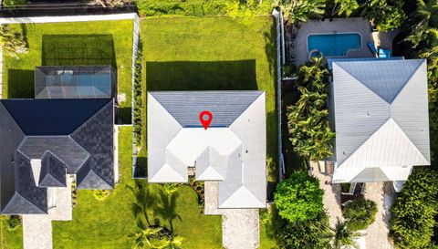 23208 W Eldorado Ave