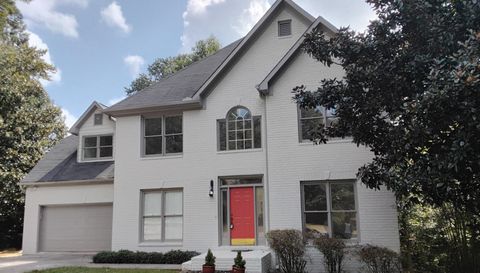 3560 Rosewicke Dr Cumming