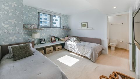 1331 Brickell Bay Dr