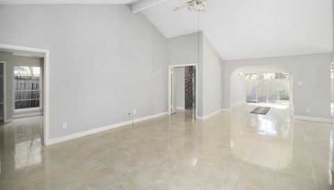 3022 Deer Valley Dr