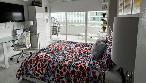 1627 Brickell Ave