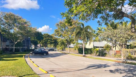 3105 Oakland Shores Dr