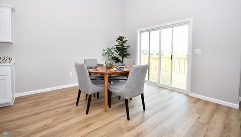 2387 Eagle Valley Drive S