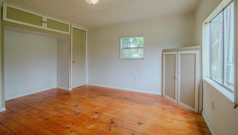 2778 N Rutgers Terrace