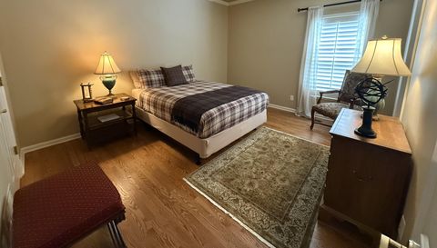 3294 Fox Hunt Trail NW