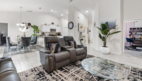 196 ANZIO DRIVE