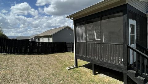 2009 Short Leaf Ln