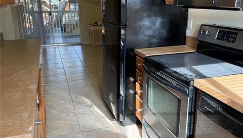 3063 ST CLAIR AVENUE