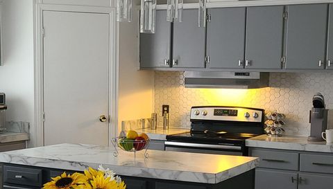 915 Bel Air BlvdHampton