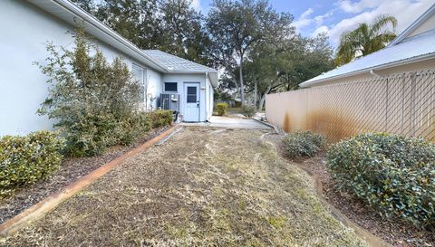 240 N Country Club Dr