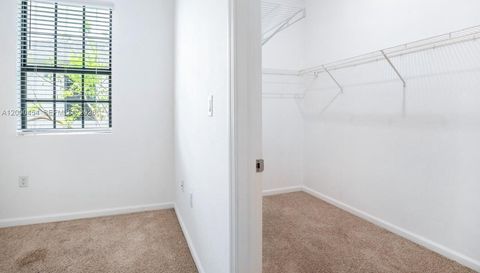 1170 7th Ct