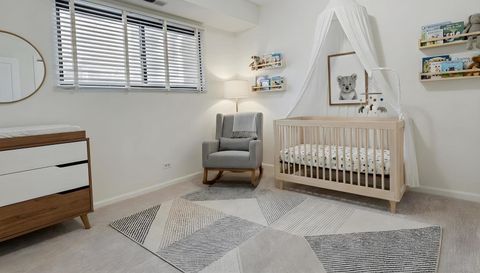 1642 W Julian Street