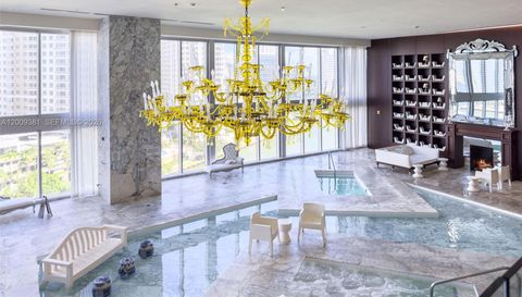 465 Brickell Ave