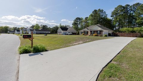 113 Sparkling Brook Way