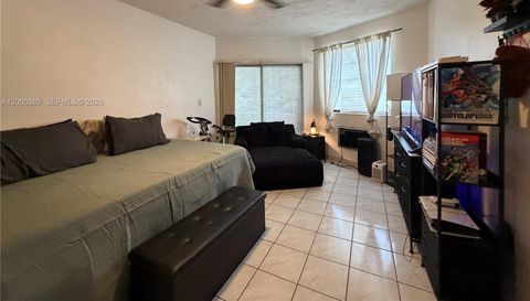 1701 Miami Gardens Dr