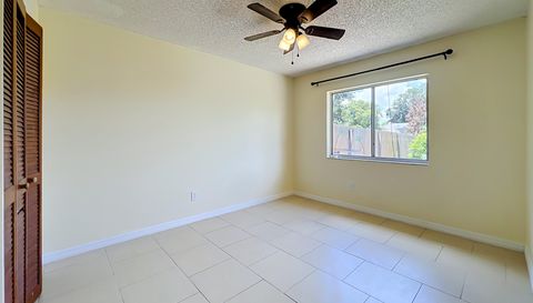 7122 Harbor Heights Cir