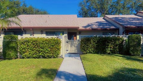 1025 Green Pine Blvd