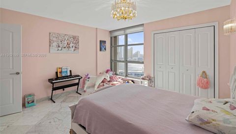 3500 Mystic Pointe Dr