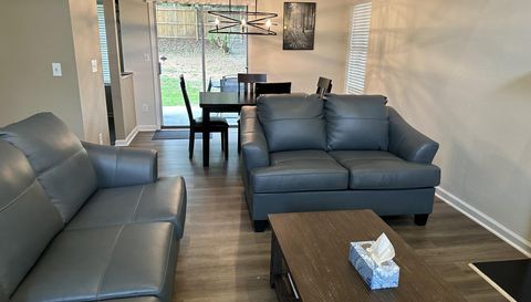 4936 Windsor Downs Dr