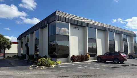 8370 W HILLSBOROUGH AVENUE