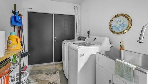 7128 W COUNTRY CLUB DRIVE N