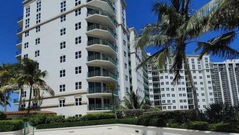 20000 E Country Club Dr