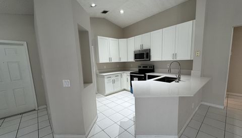 1316 Majesty Terrace