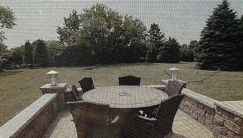 6N274 W Ridgewood Ln