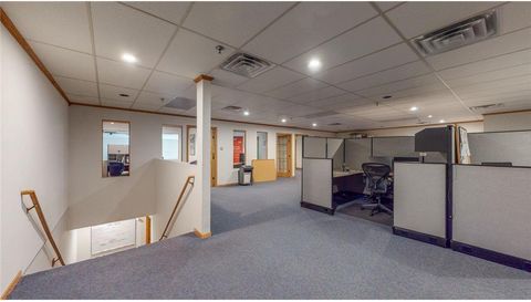 108 W Center Street