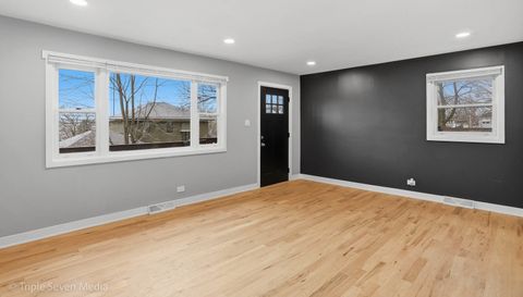 104 E Division Street