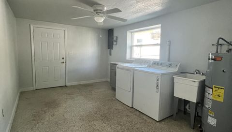 744 Lemon Ave