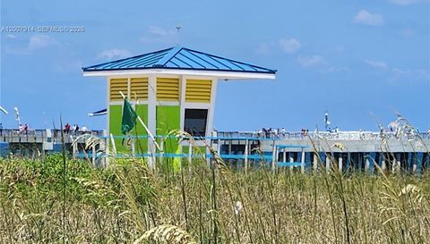 843 Ocean Blvd