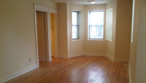 1658 W Nelson Street