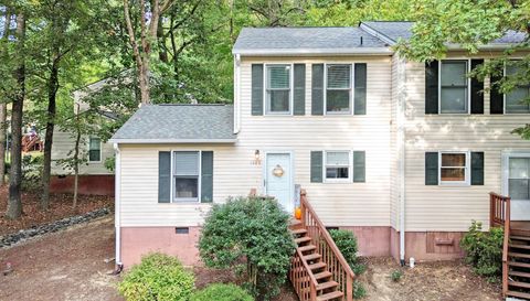 102 Weatherstone Dr #E