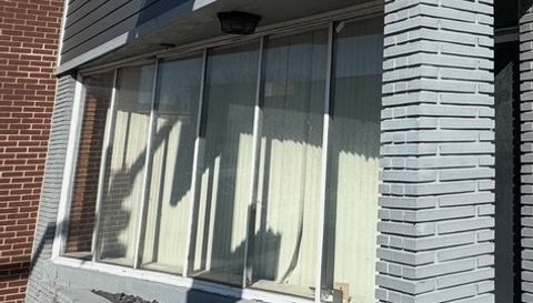 7000 W Archer Avenue