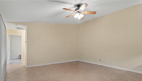 15437 Crystal Lake Dr