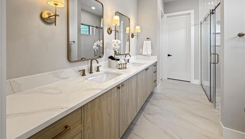 1326 W NEW HAMPSHIRE STREET